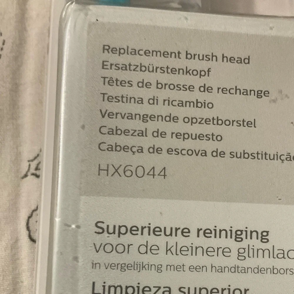 3 Philips Sonicare Kids HX6044 Replacement Toothbrush Heads For Ages 7+